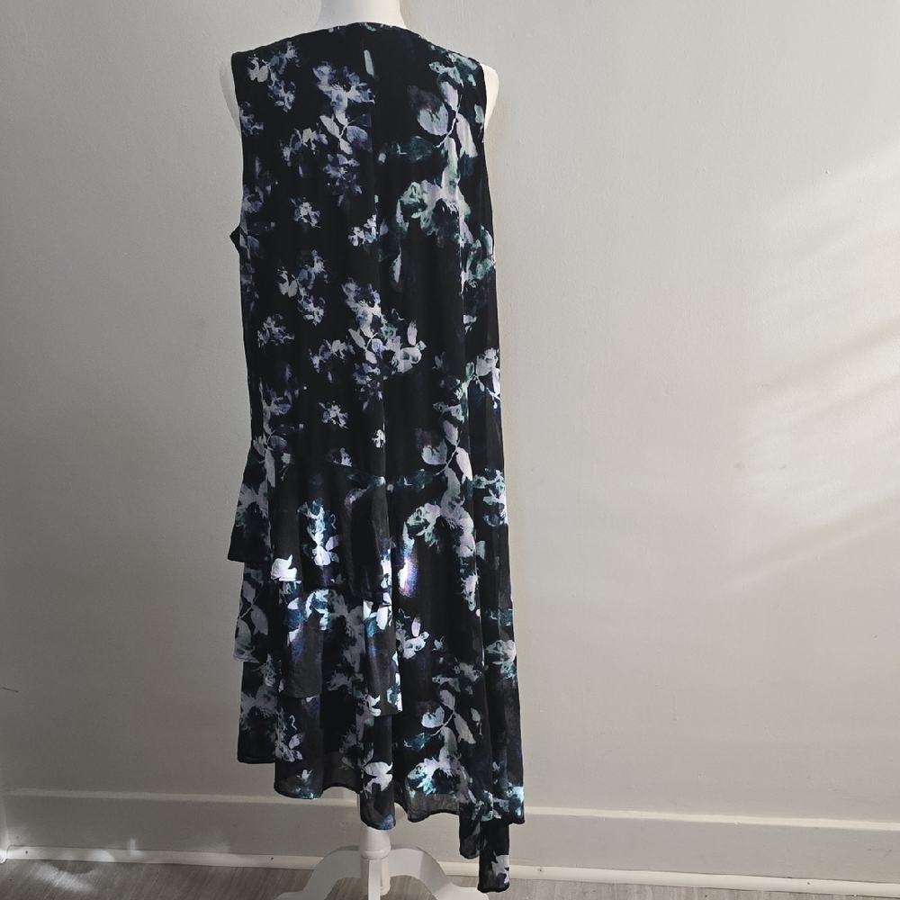 Simply Vera Vera Wang Midnight Floral Midi Dress - Picture 2 of 9
